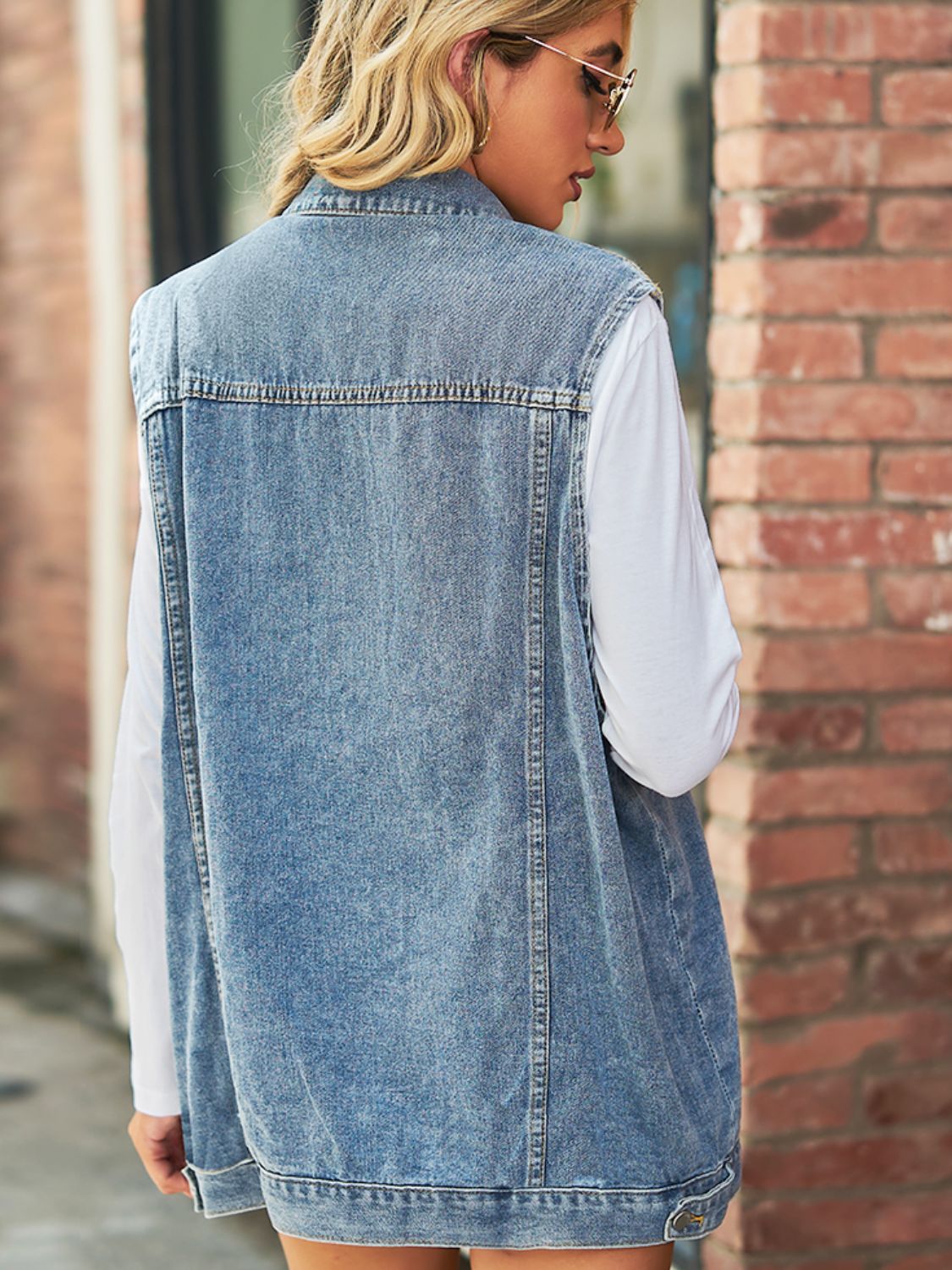 Sleeveless Denim Top with Pockets