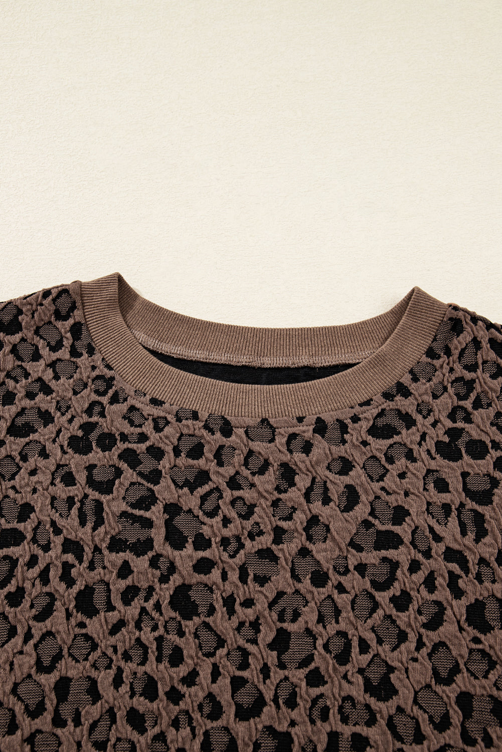 Ribbed Trim Leopard Top
