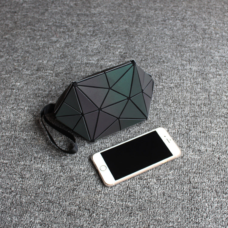 Discolored irregular semicircular cosmetic bag